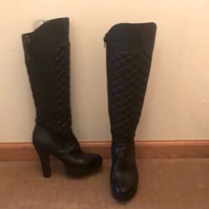 GUESS platform tall quilted leather boots.